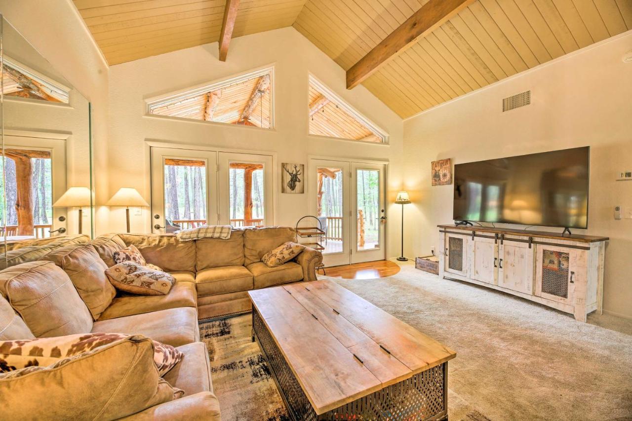 Lush Pinetop Retreat With Large Deck And Wooded Yard! Exterior foto