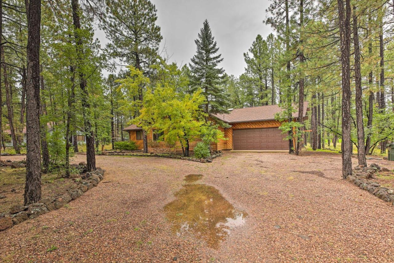 Lush Pinetop Retreat With Large Deck And Wooded Yard! Exterior foto